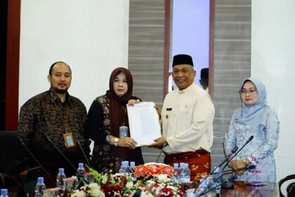 Rokan Hulu Terima SK Penanganan Kawasan Kumuh 2025, Danau Dipo Boncah Balong Dapat Anggaran Rp7,7 Miliar